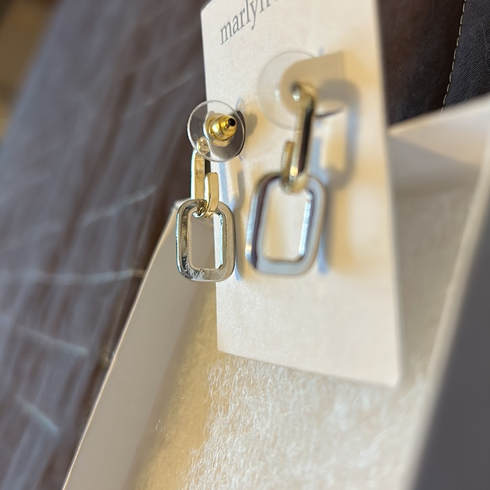 🫶🏼NWT Marlyn Aschoff double link gold & silver tone fashion earrings - Picture 2 of 4